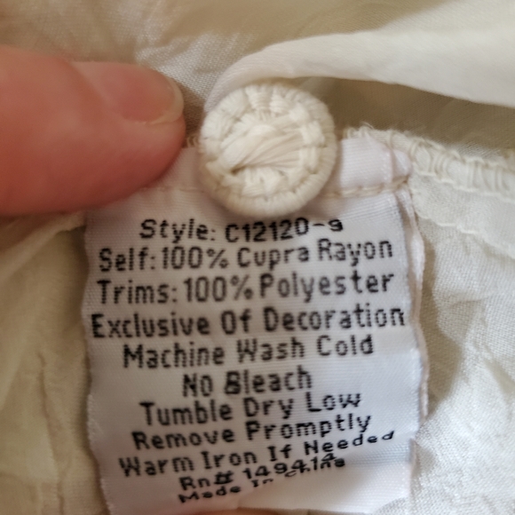 Gorgeous Boho Floral Embroidered 'Nasiba' Blouse Johnny Was - Picture 8 of 8